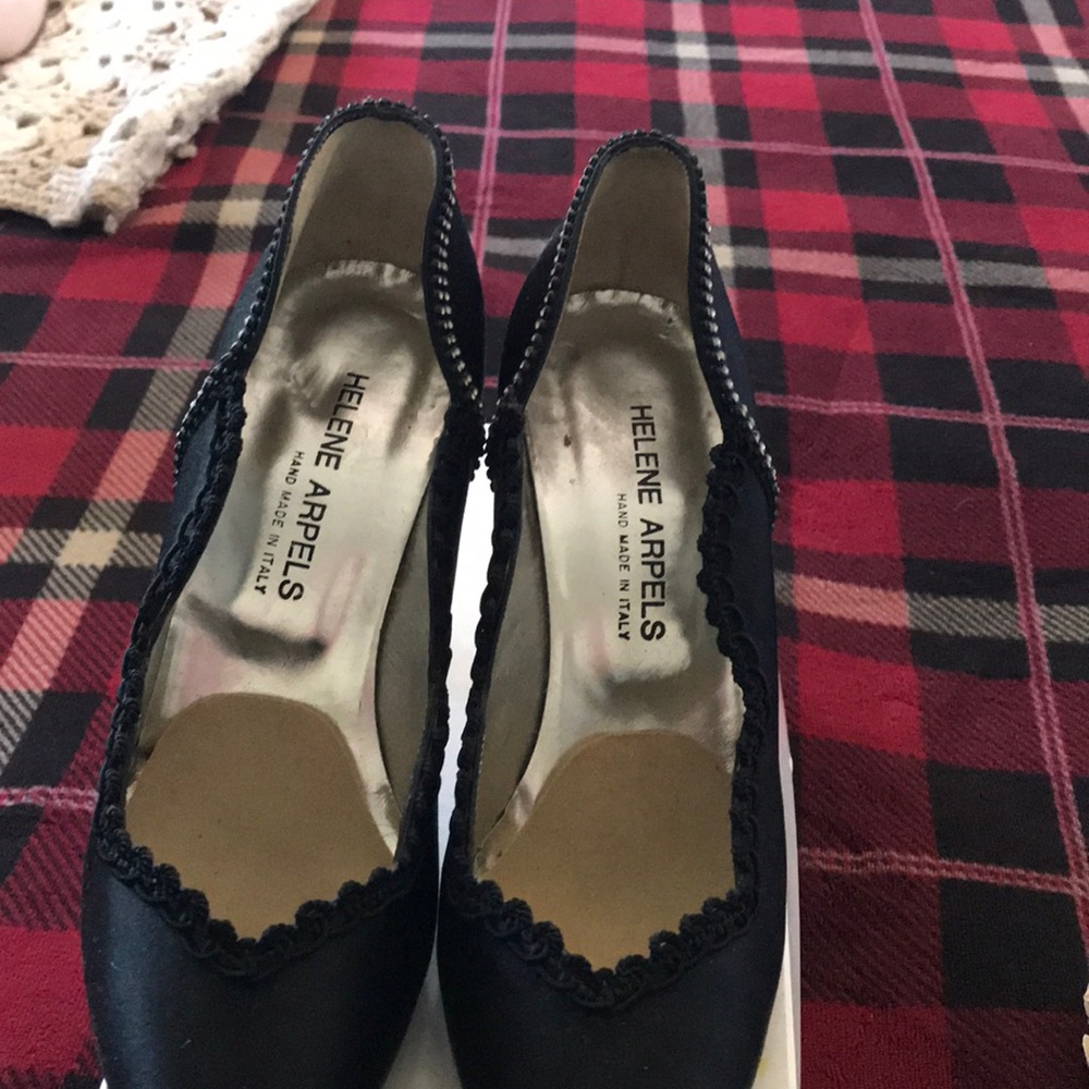 Helene Arpels Black Silk pumps. Custom Mades.